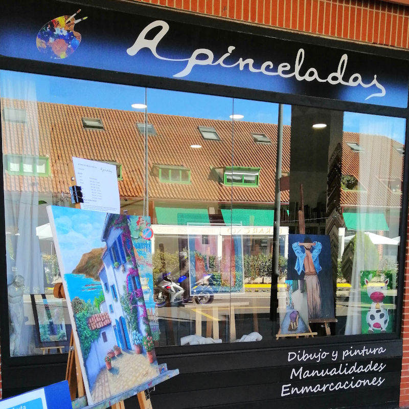 Exposiciones de obras de alumnos en el estudio